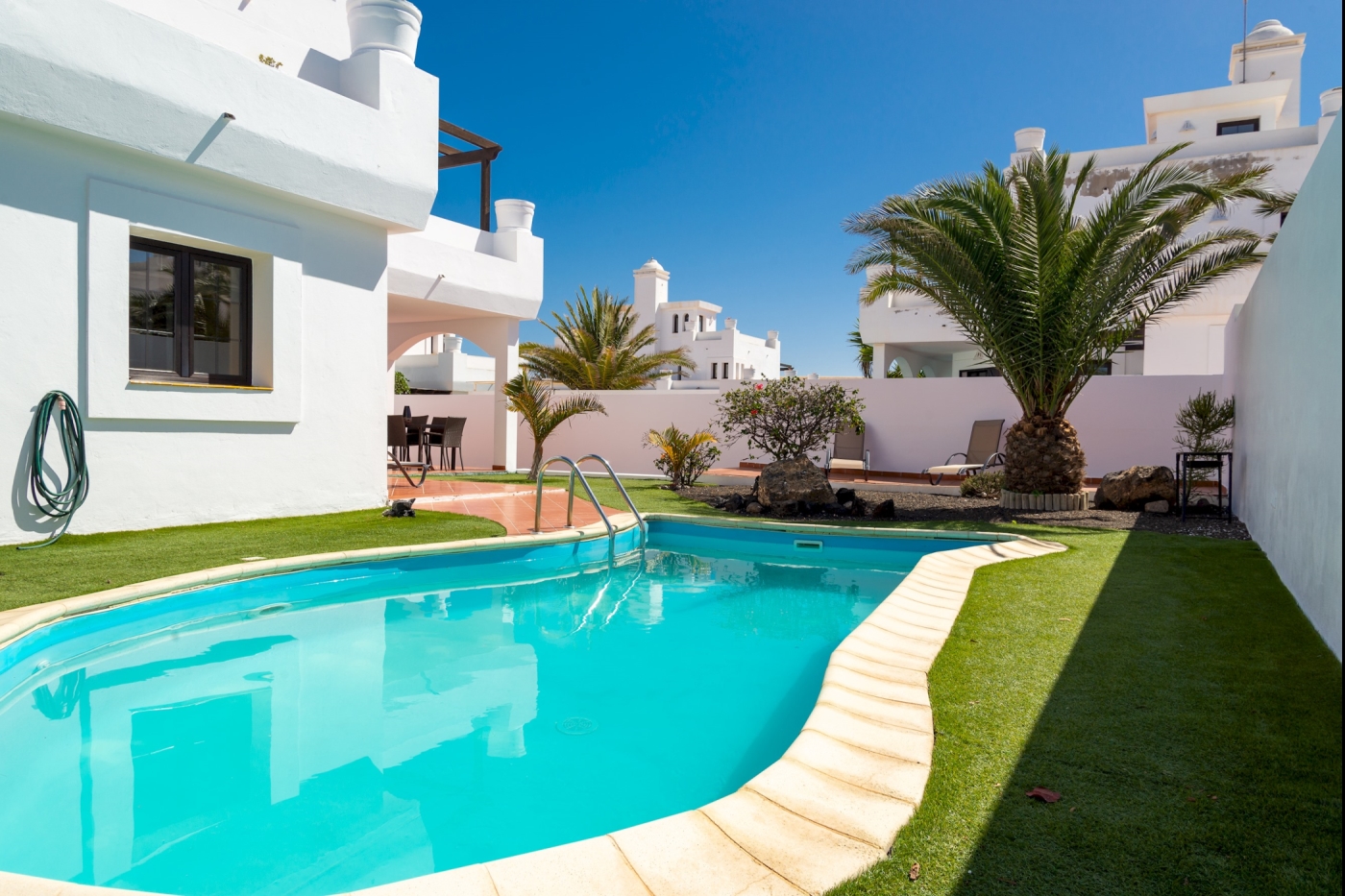 Belle et lumineuse villa avec piscine à Corralejo