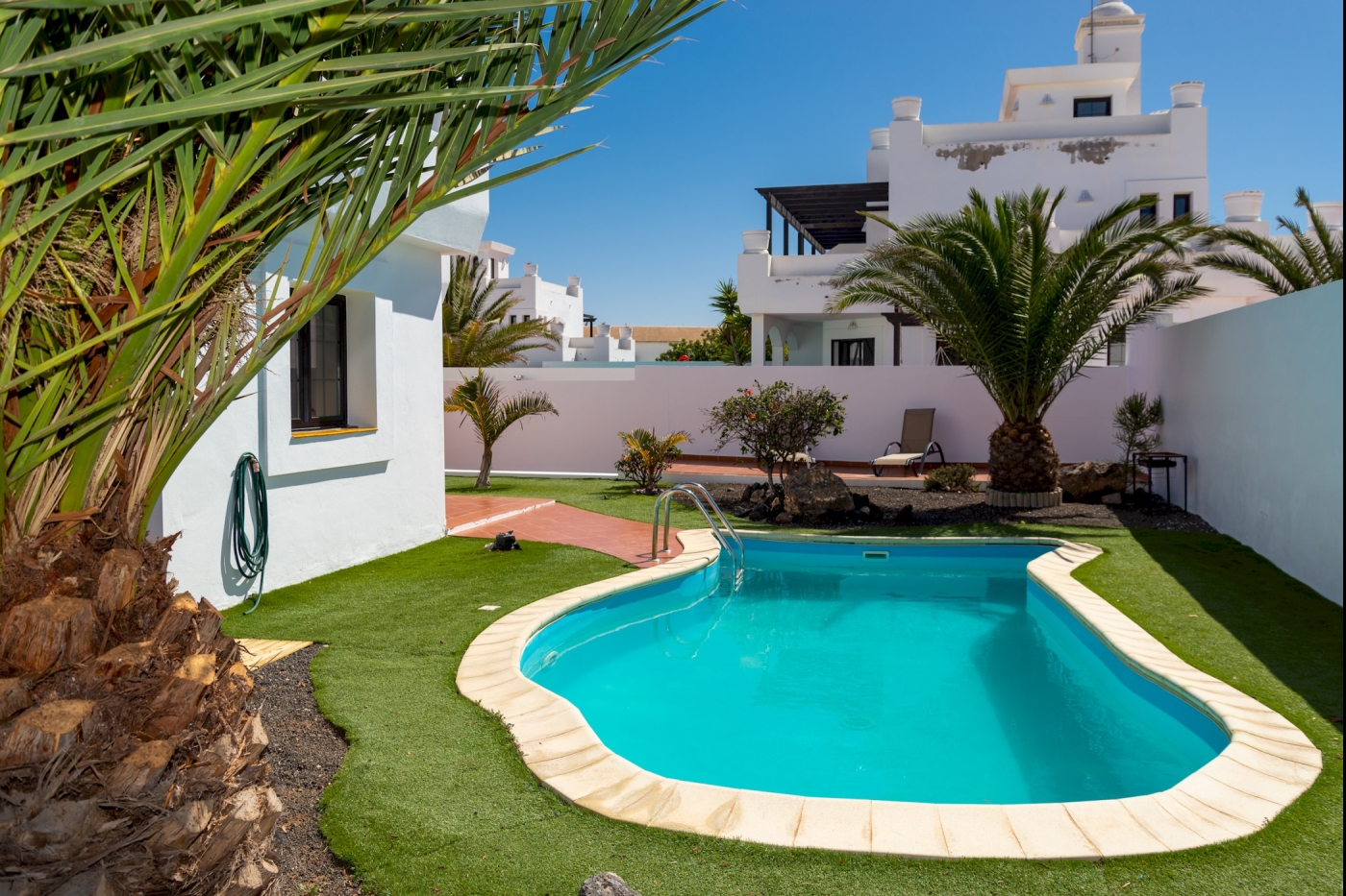 Belle et lumineuse villa avec piscine à Corralejo