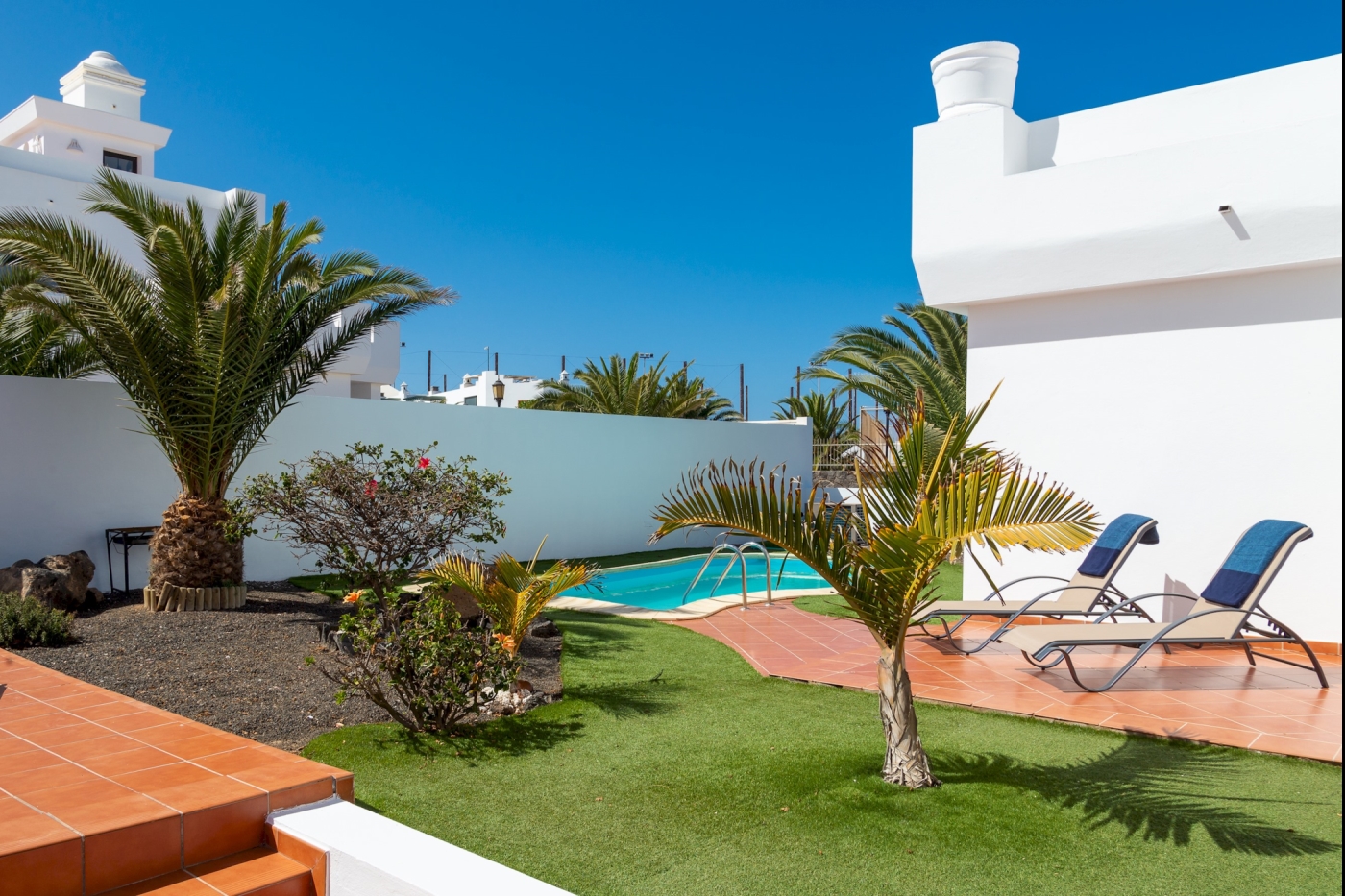 Belle et lumineuse villa avec piscine à Corralejo