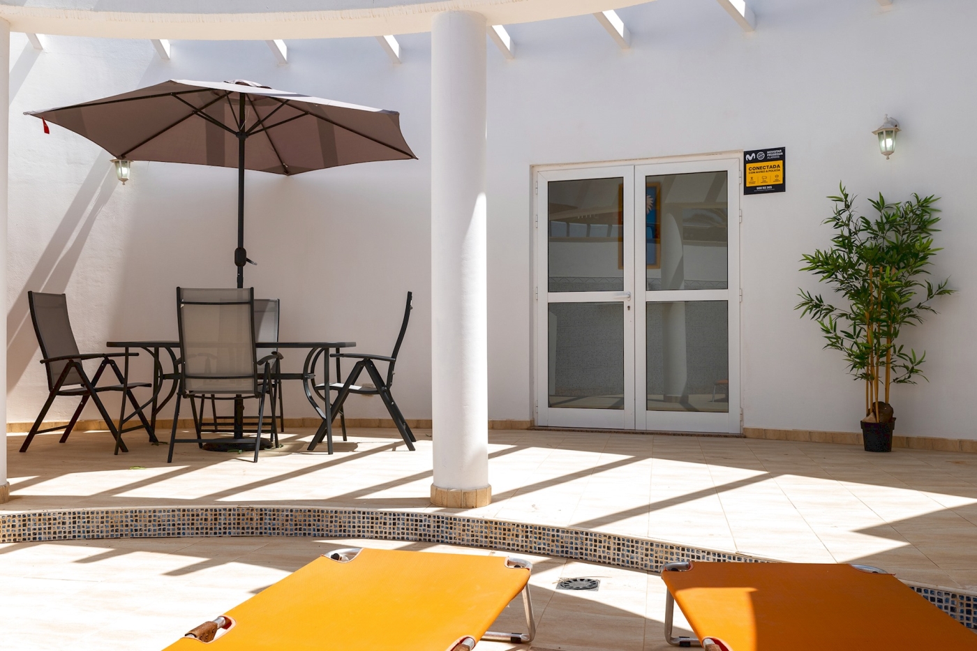 Apartment with patio and terrace in Corralejo