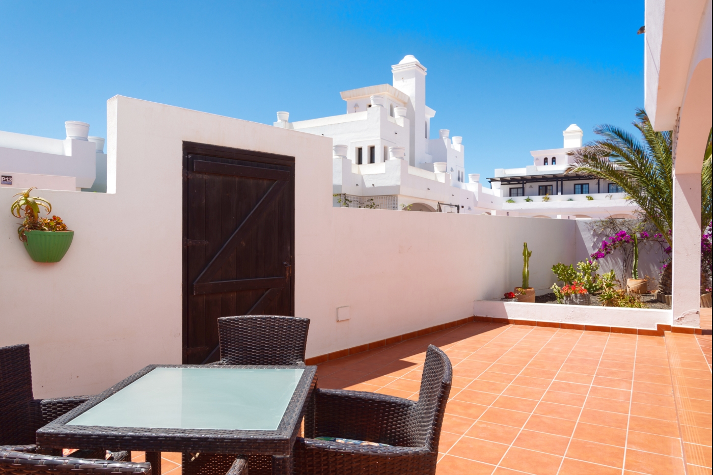 Beautiful and bright villa with swimming pool in Corralejo