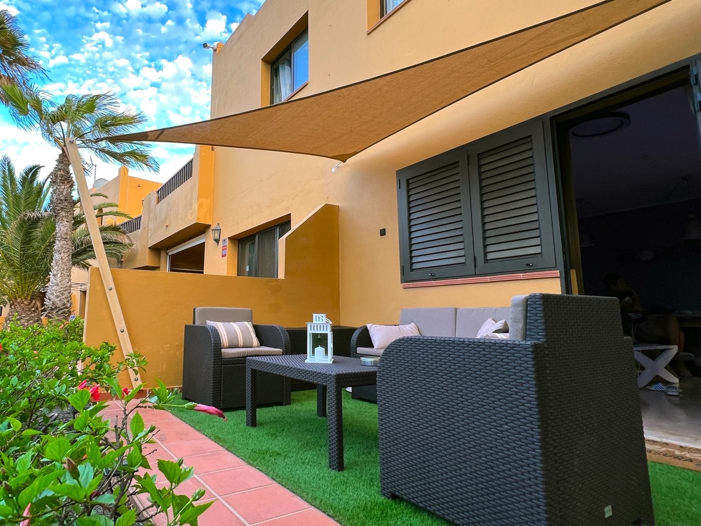 Newly renovated apartment in a resort with swimming pools in Corralejo